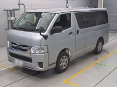 TOYOTA REGIUSACE 2020/LONG DX GL PKG/TRH200V